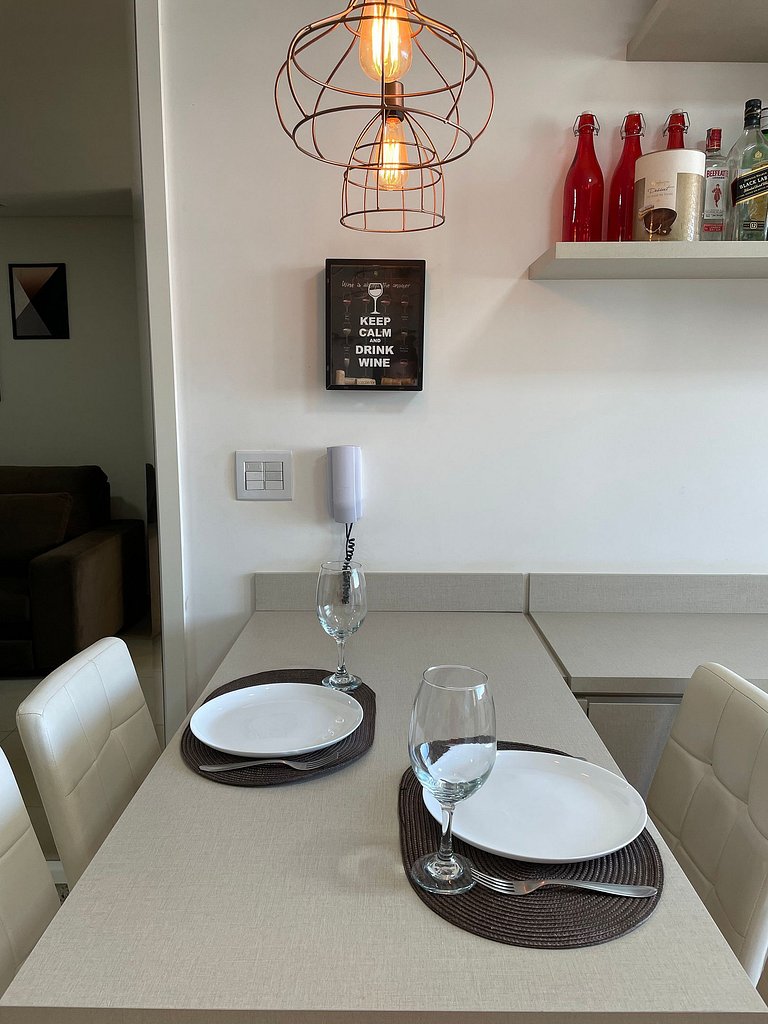 Apartamento com Varanda Churrasqueira e Garagem