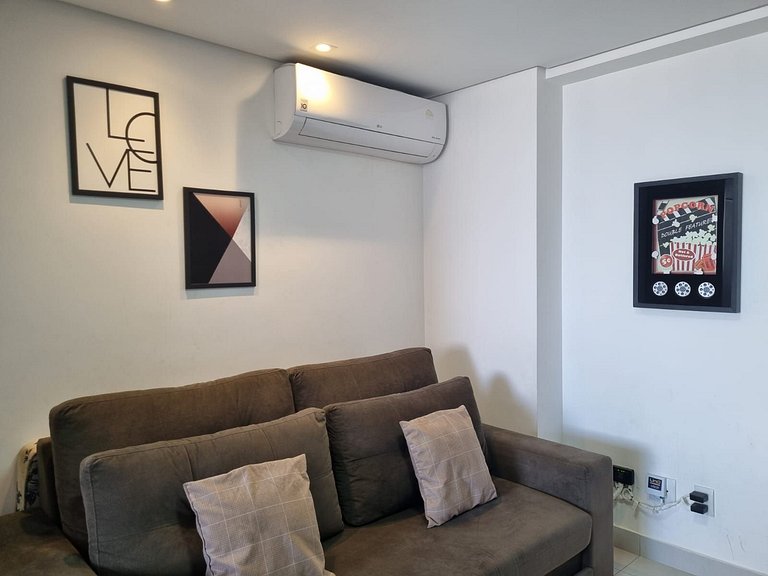 Apartamento com Varanda Churrasqueira e Garagem