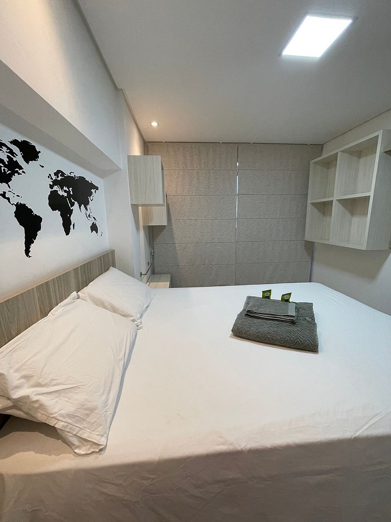 Apartamento com Varanda Churrasqueira e Garagem