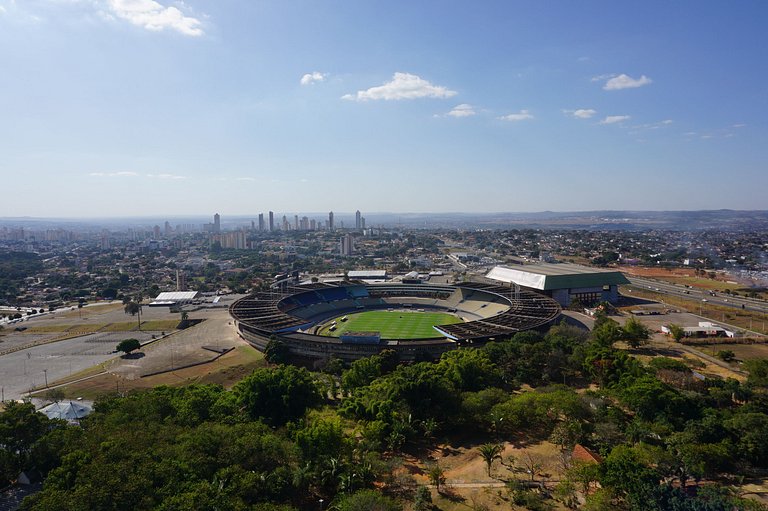 Apartamento com Varanda Churrasqueira e Garagem