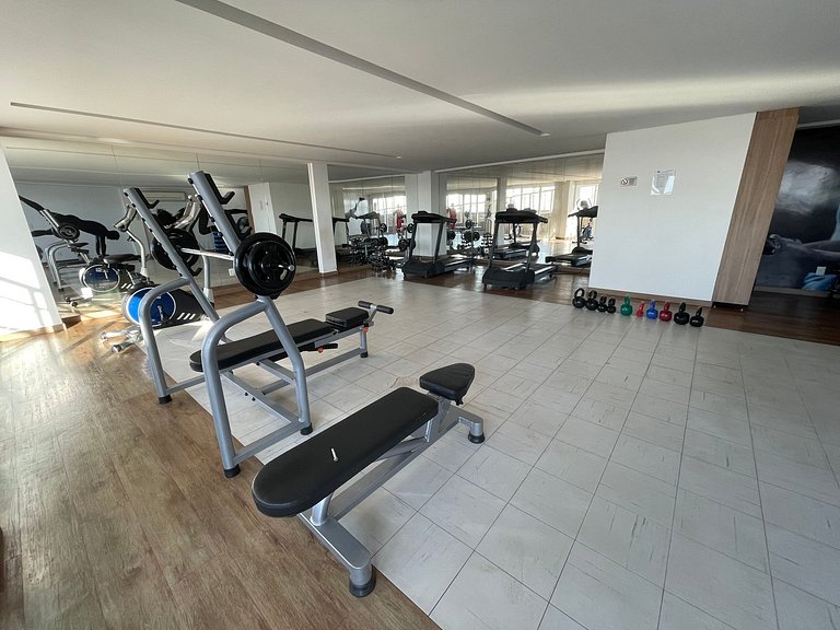 Apartamento com Varanda Churrasqueira e Garagem