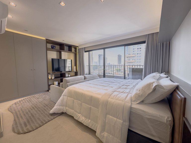 FR1103B Estúdio moderno com cama king e garagem