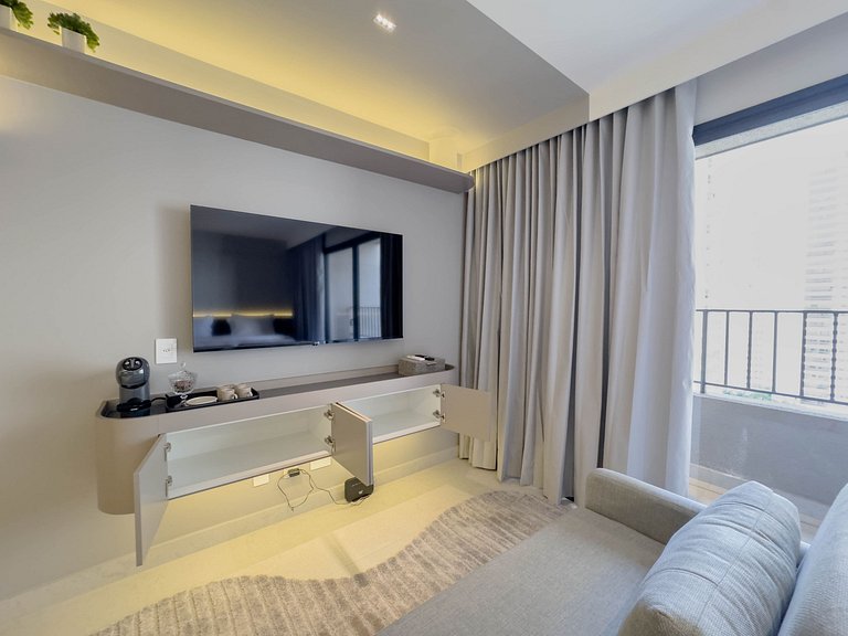 FR1207B Estúdio novo com cama king e garagem
